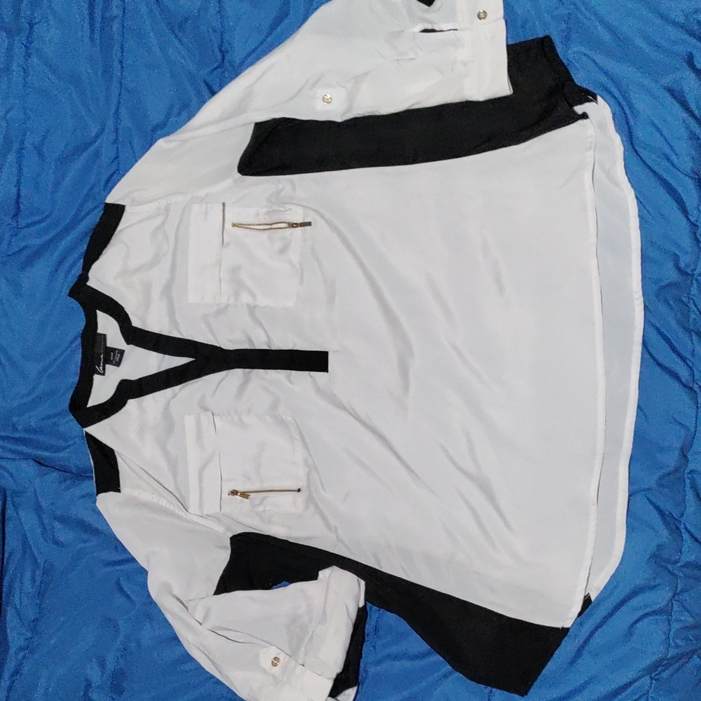 Lane Bryant black and white tri-button blouse.